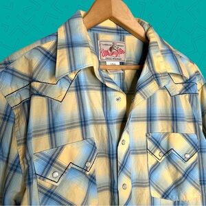 Wrangler Pearl Snap Plaid Button Down Shirt